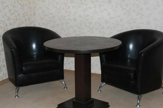 Hotel 007 Chelyabinsk - Photo2