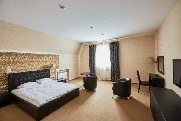 Hotel 007 Chelyabinsk - Photo4