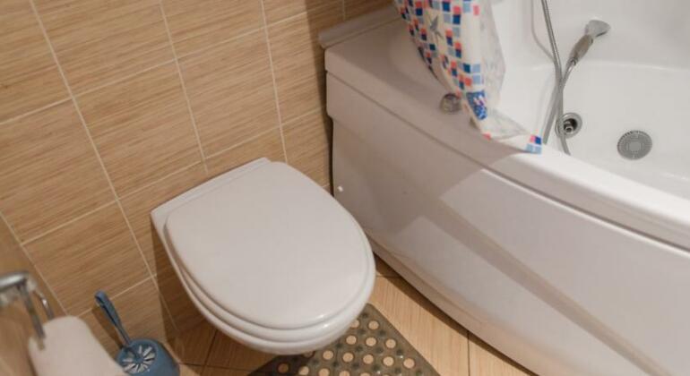 Lenin Avenue Apartment - Photo4