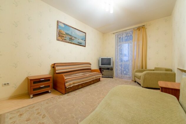 Na Ploschadi Revolyutsii 3-Bedroom Apartments - Photo5
