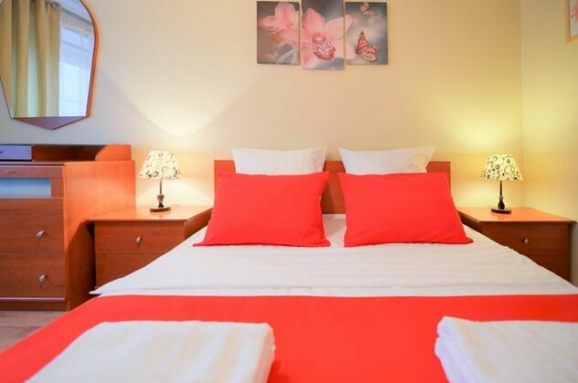 Pyat' Zvezd Aloe Pole Apartments - Photo2