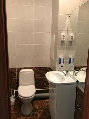 Gaudi Inn - Photo4