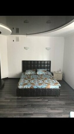Geleon Hotel