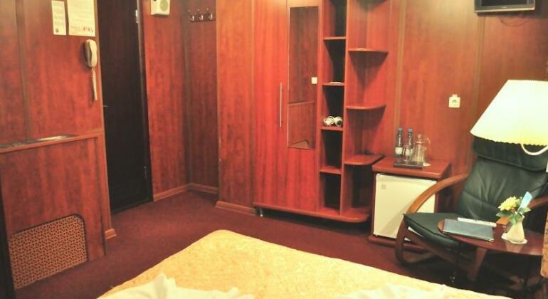 Hotel Petr I Cherepovets - Photo3