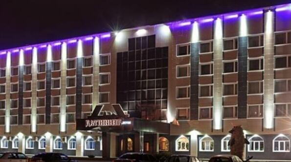 Leningrad Hotel