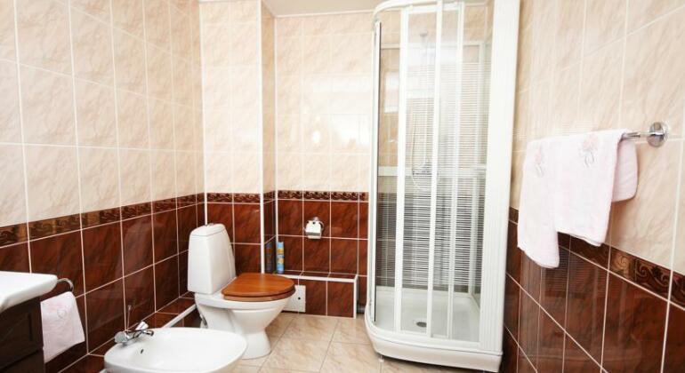 Leningrad Hotel - Photo3