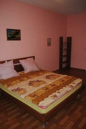 Lux35 Apartment Metallurgov 7