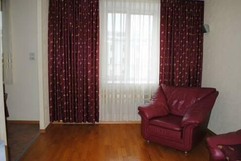 Lux35 Apartment Stalevarov 51 - Photo3