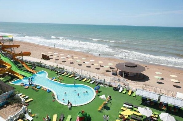 Golden Beach Dagestan - Photo4