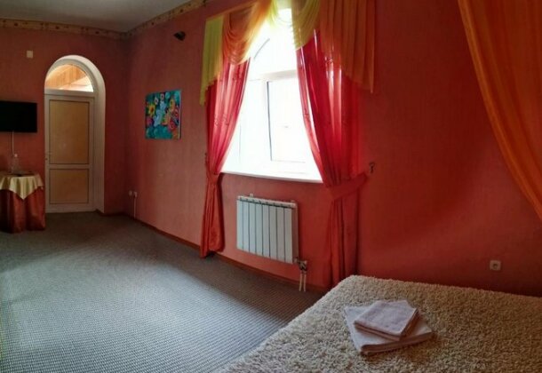 Guesthouse on Semashko - Photo4