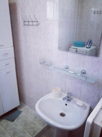 NeNaSevere Guest House - Photo5