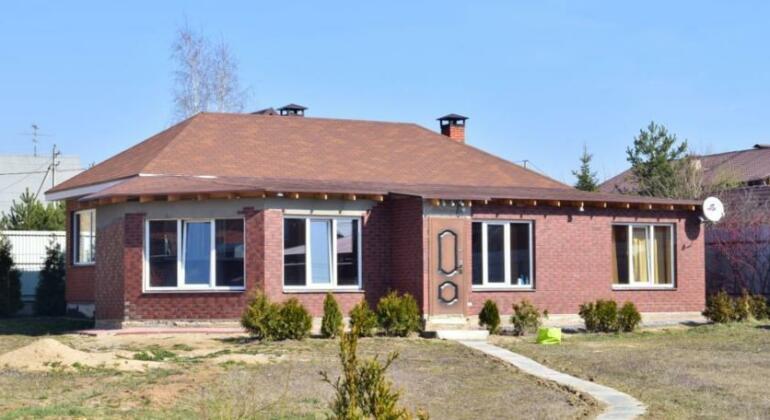 Cottage V Zabor'e