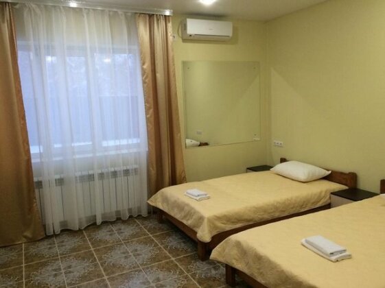 Lux Guesthouse - Photo3