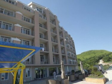 Teploe More Hotel
