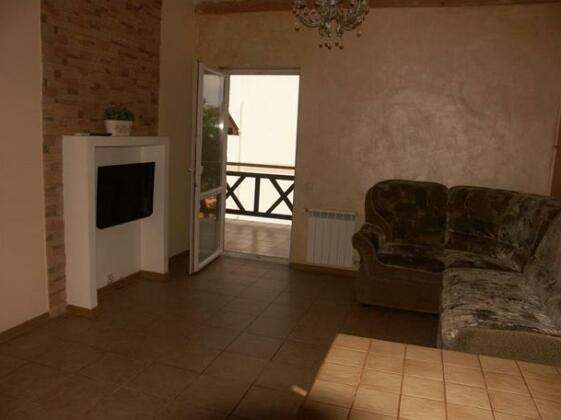 Guest House Alzas - Photo4