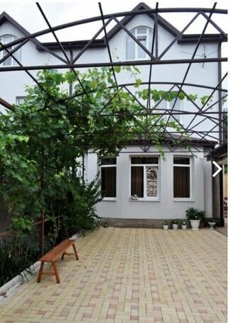 Guesthouse on Shishkina 5a - Photo2