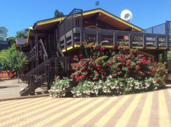 Revaz Guest House - Photo2