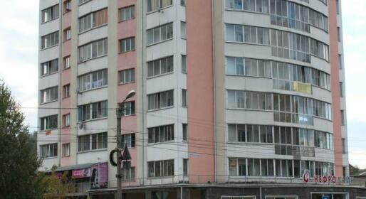 Apartments on Kommunisticheskiy prospect 125