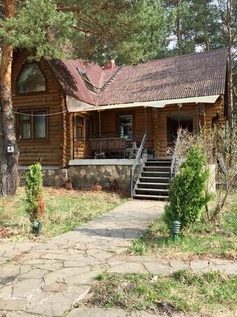 Country House on Malinovskogo 26