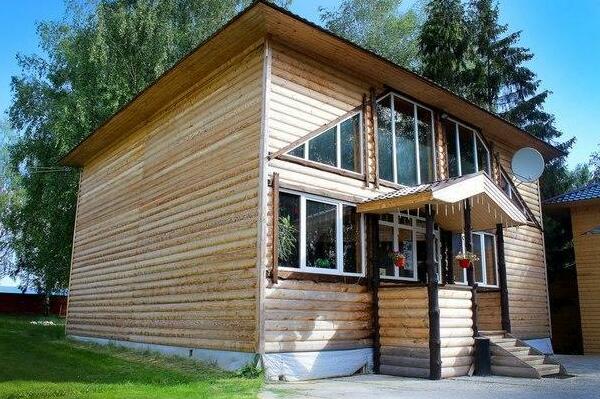 Husky House