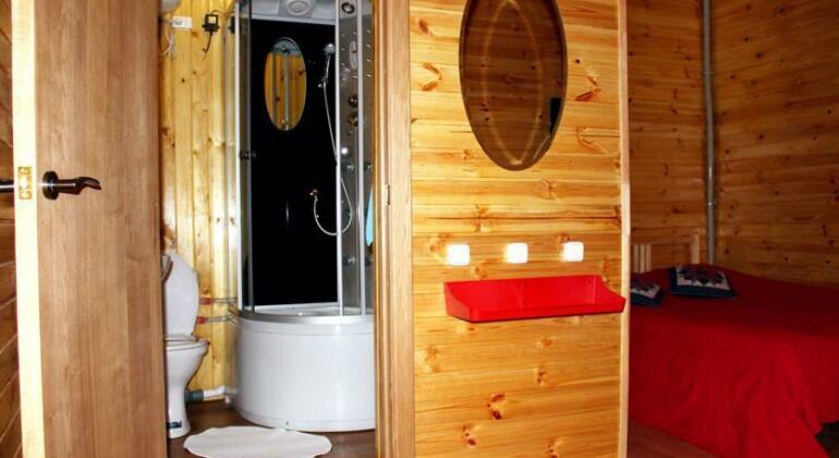Husky House - Photo2