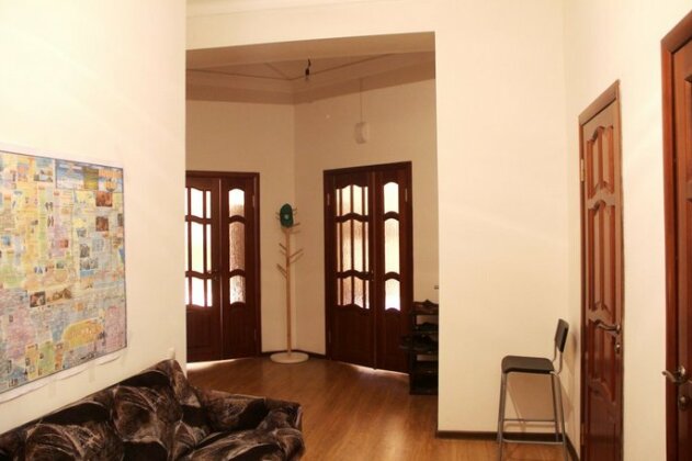 Hostel Tourist - Photo2