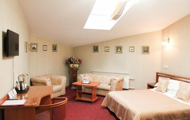 Empire Hotel Irkutsk - Photo2