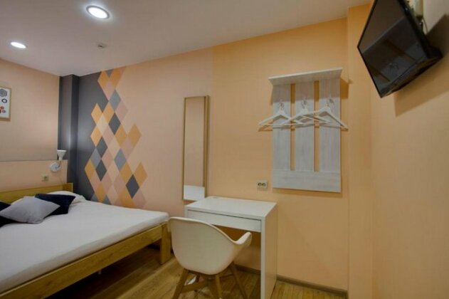 Hostel'Riverside' - Photo5
