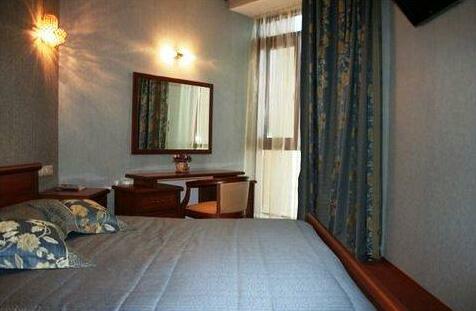 Imperiya Hotel - Photo4