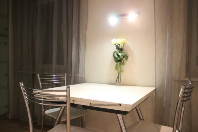 Irk Sutochno Apartments - Photo3