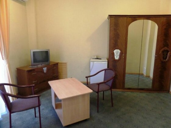 Hotel on Lyubimova 3 - Photo4