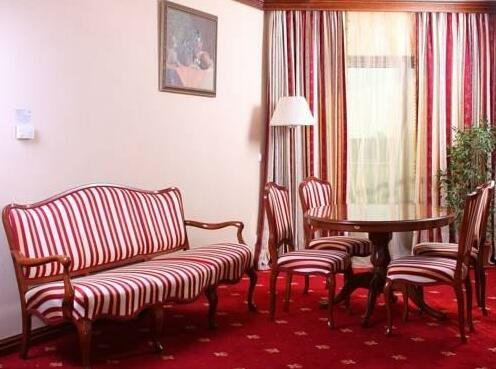 Nadezhda Hotel - Photo5
