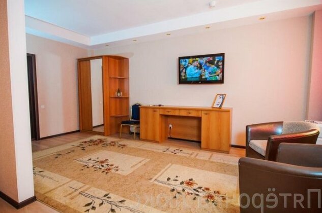 Hotel Pyaterochka Lux - Photo2