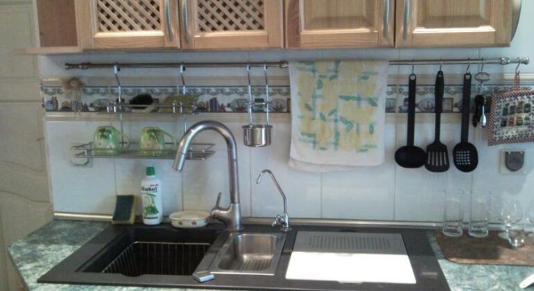 Apartment na Shillera - Photo3