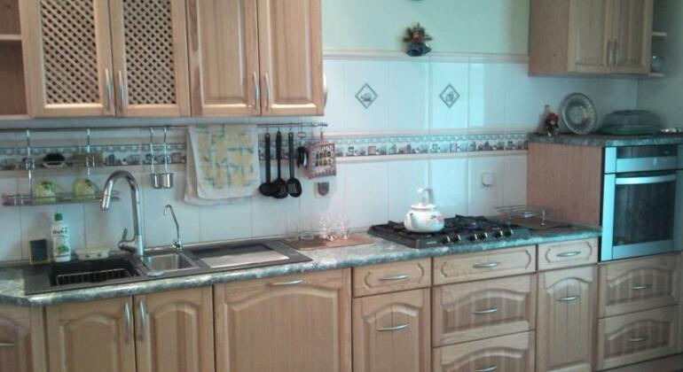 Apartment na Shillera - Photo4