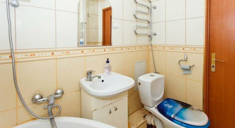 Apartment on B Hmelnitskogo - Photo5