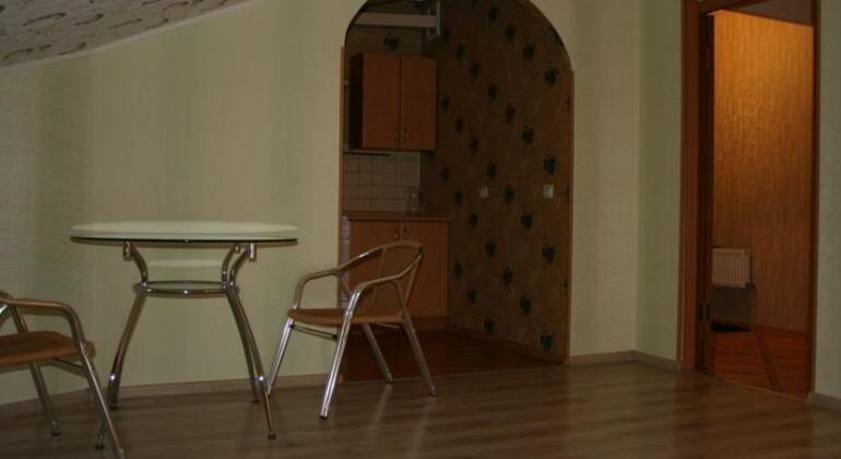 Apartment on Tikhaya 1 - Photo4
