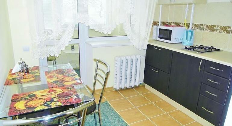 Apartments on Artilleriyskaya 58 - Photo4