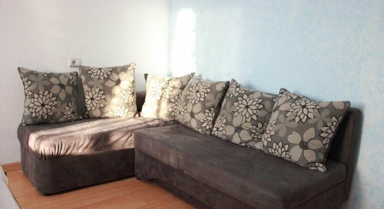 Apartments on Muzej Mirovogo Okeana - Photo4
