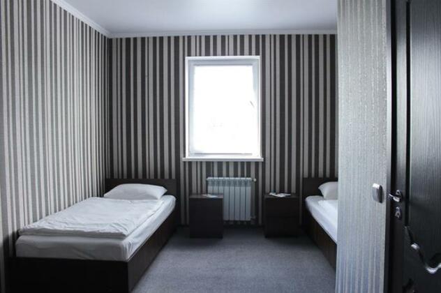 Big Hostel + Mini Hotel