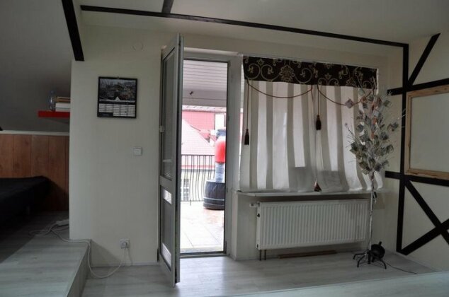 Hostel and Apartment Cherdak - Photo2
