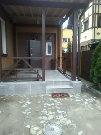 U Allyi Apartments - Photo2