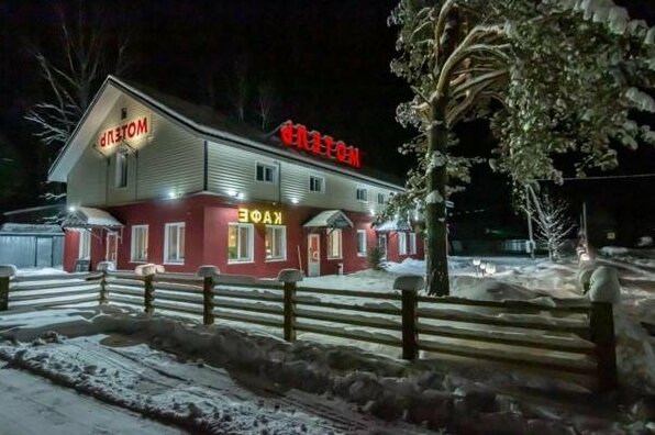Dve Sovy Motel