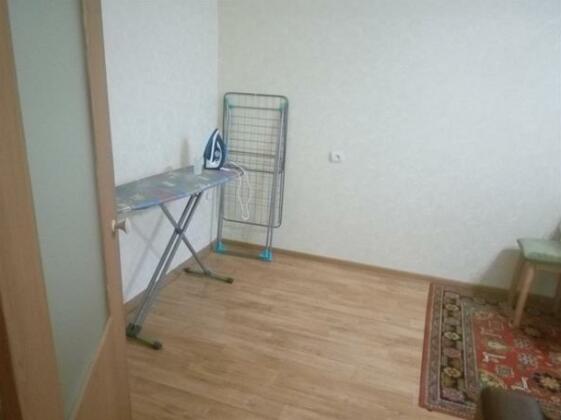 Na Truda 10 Apartment - Photo5