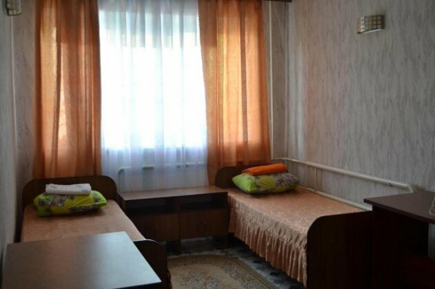 Hotel on Yubileynaya 1 - Photo4
