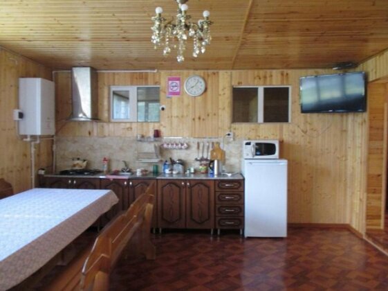Guest House on Vodopadnaya Street - Photo5