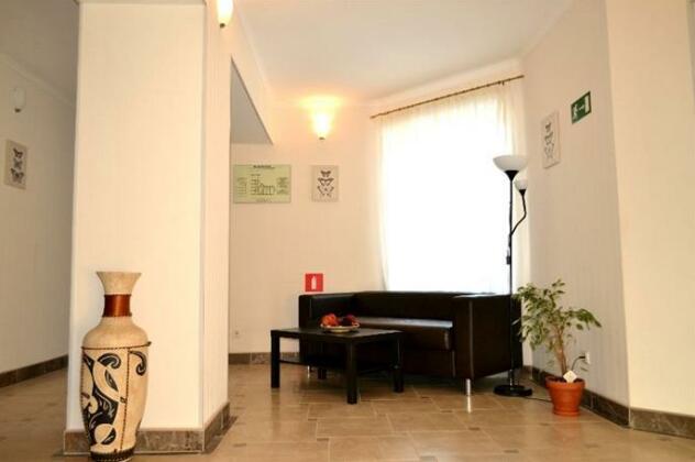 Alino - Photo2