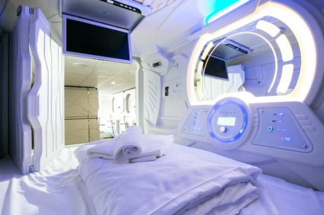 Capsule Hostel Capslock - Photo3