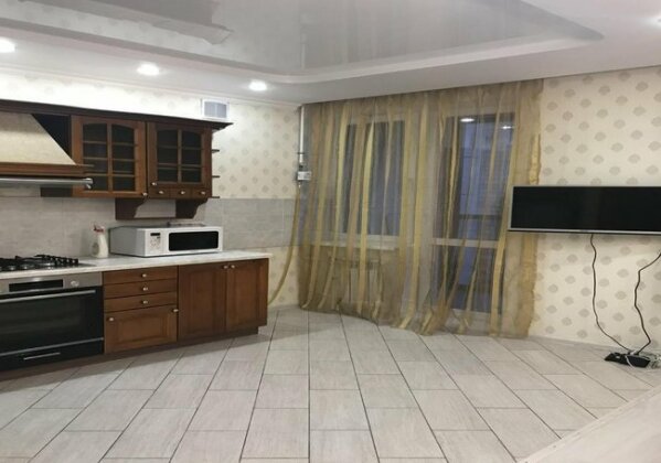 Euro-Apartment Bliss on Ershova - Photo3
