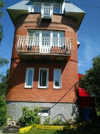 Guest House on Fermerskoye 25